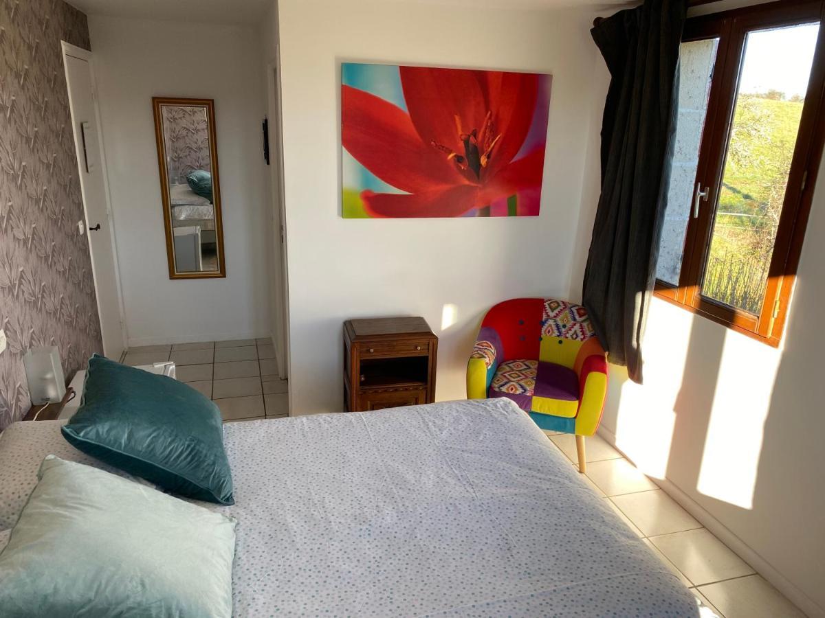 Bed and Breakfast Le Domaine Du Gravier Gramat Exterior foto