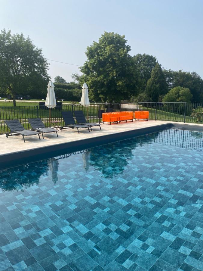 Bed and Breakfast Le Domaine Du Gravier Gramat Exterior foto